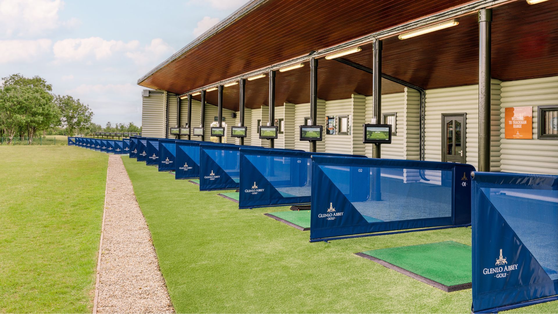 Trackman Driving Range 1920 x 1080