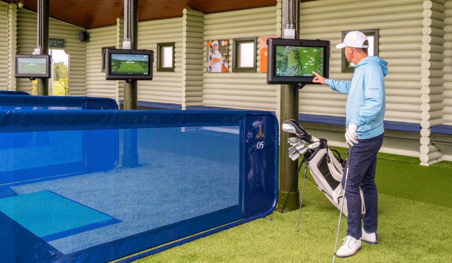 Trackman Golfer at Screen