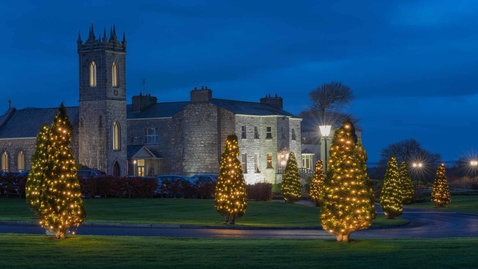 Glenlo Exterior Lights