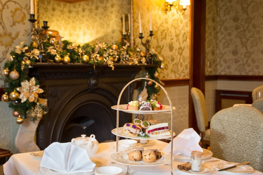 Genlo abbey christmas  anita murphy www.glenloabbeyhotel.ie