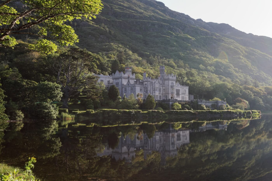 Kylemore abbey connemara co galway master custom www.glenloabbeyhotel.ie