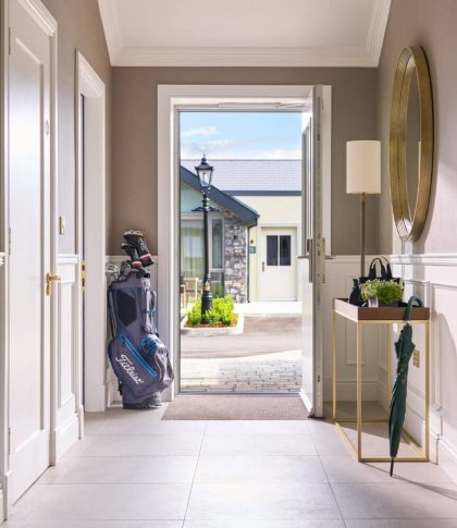 Lodge  hallway full res custom www.glenloabbeyhotel.ie