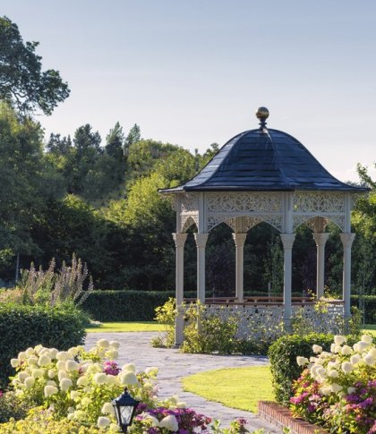 Gazebo flowers sunshine www.glenloabbeyhotel.ie